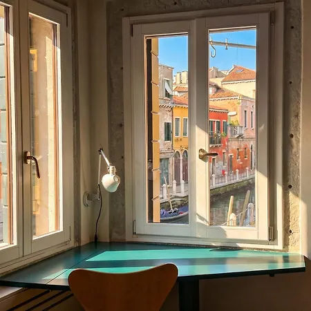 Ca Cinzia Venetian Design Canal View Veneza