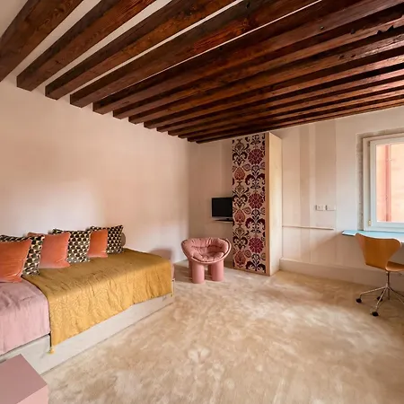 Ca Cinzia Venetian Design Canal View Apartamento Veneza